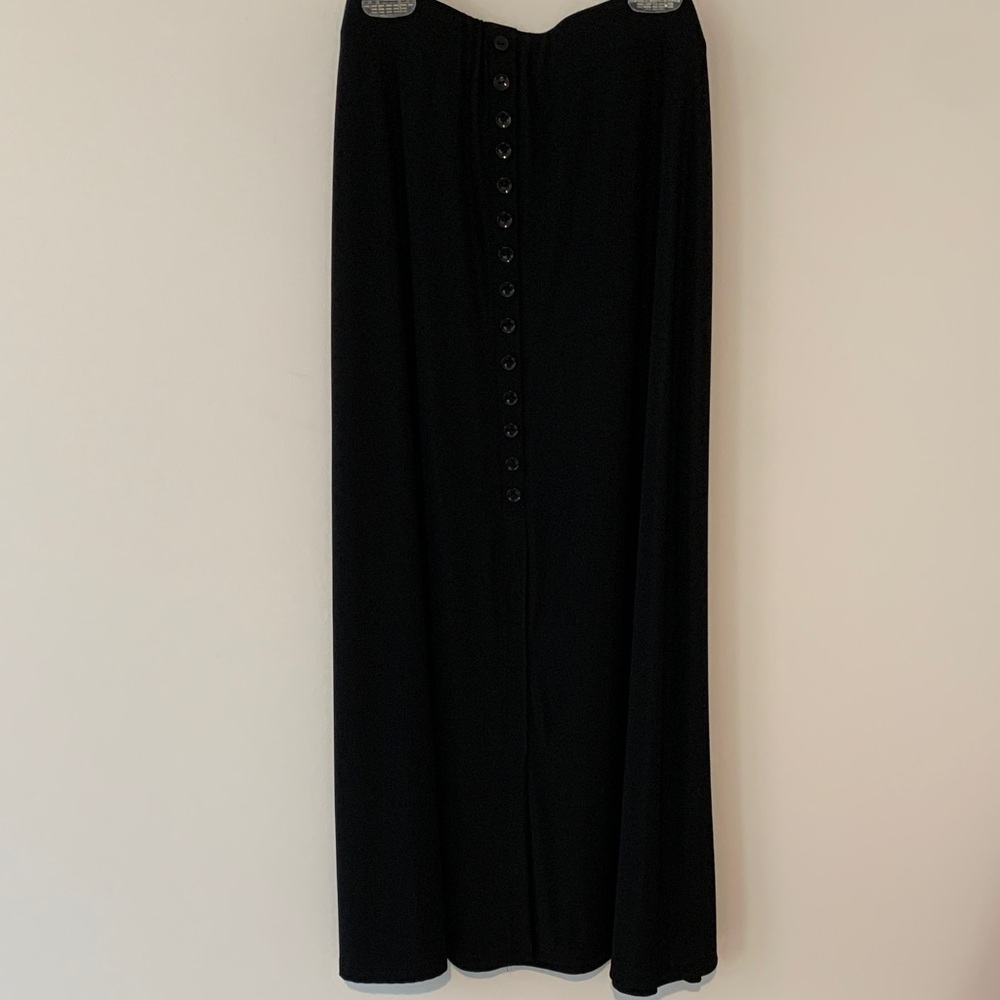 Briggs New York Classic Black midi Skirt 8 petite great stretch